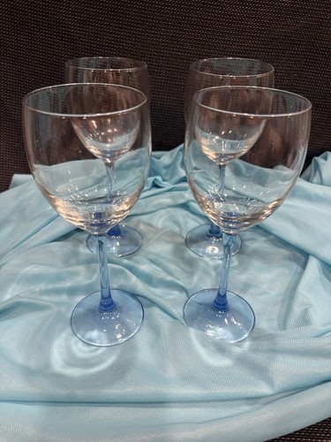 Four ice blue wine - 8”,